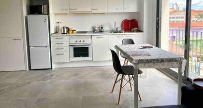 Loft Moderno en Terrassa, Ideal Parejas. Wifi. PK