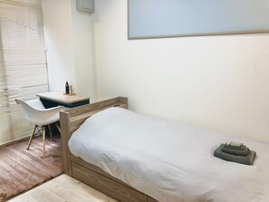 3 bedrooms, desk, free WiFi, bed sheets - Whole building charter NEW OPEN Polar Resort U / Kawaguchi Saitama (Kawaguchi)