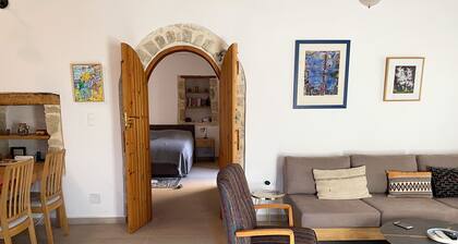 Finika House & Garden - Traditional charm with modern comfort. Vori, South Crete