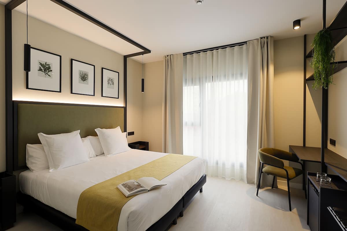1 chambre, literie de qualité supérieure, matelas mémoire de forme