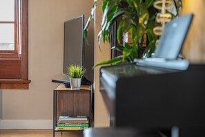 Apartment (1 Bedroom) | Interior detail