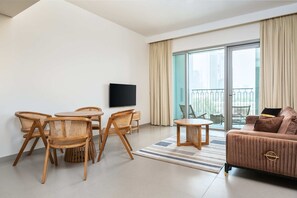 Living area - Bellavista - Modern - 2BR - Downtown Views II - City View BV 04-2 (Dubai)