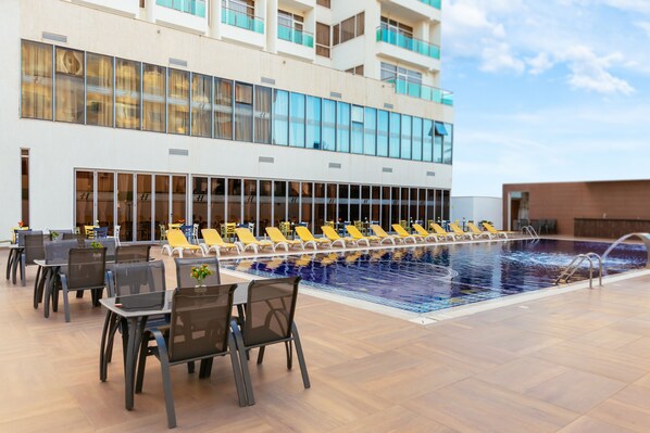 Outdoor pool - Horizont Hotel (Durrës)