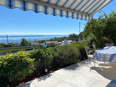 Appartement Maison Bleue au lac Idéalement Placé et Proche de Tout