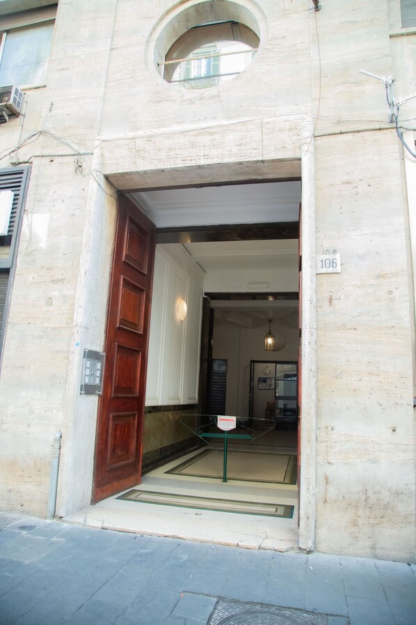 Entrada de la propiedad