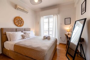 4 dormitorios, escritorio, tabla de planchar con plancha y wifi