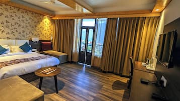 Desk, iron/ironing board, free WiFi, bed sheets