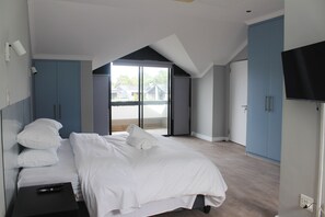 Loft, 3 chambres, fumeurs, balcon | 3 chambres
