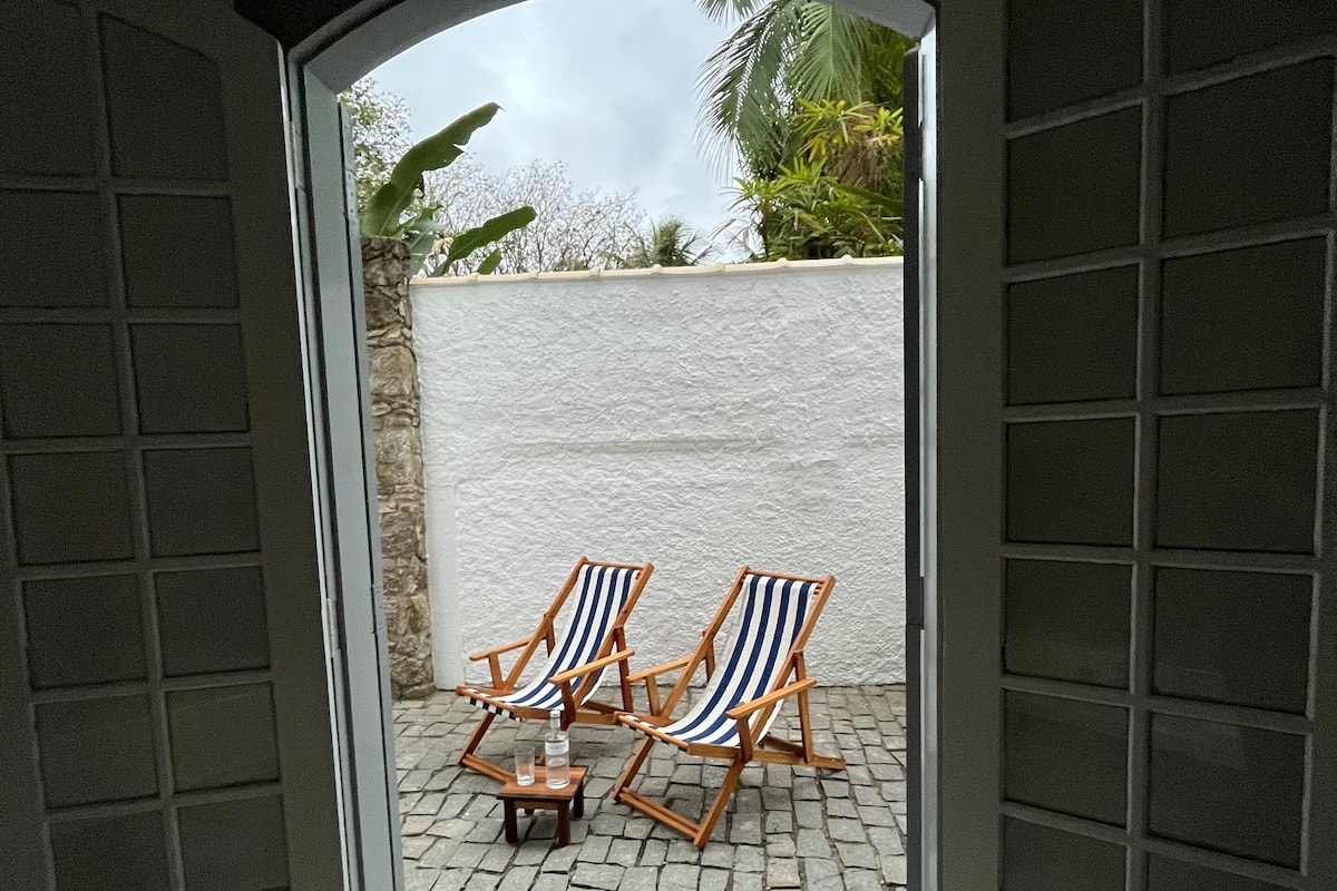 Deluxe Double Room, Patio | Premium bedding, pillow-top beds, minibar, in-room safe