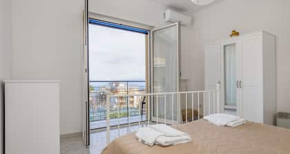 YourHome - Corso Italia Apt in Sorrento