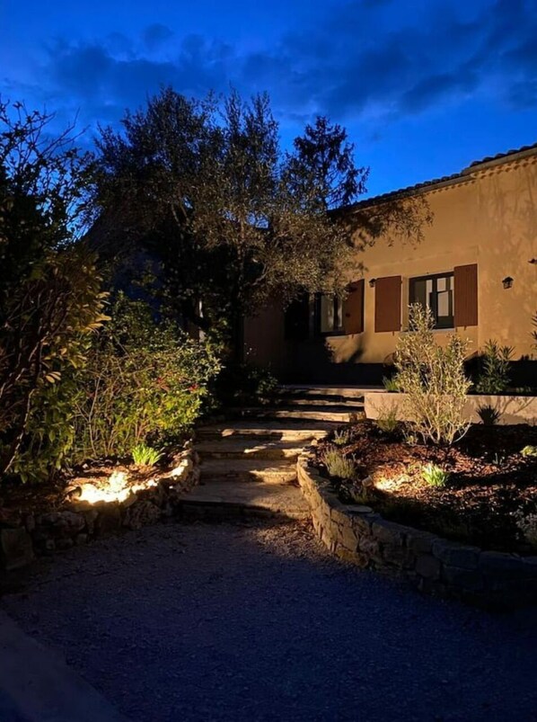 Property grounds - Maison Avec Piscine Chauffée - Vaison La Romaine (Vaison-la-Romaine)