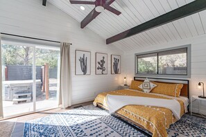 3 室のベッドルーム、アイロン / アイロン台、WiFi、ベッドシーツ