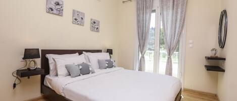 2 chambres, fer et planche Ă repasser, accĂšs au Wi-Fi (inclus)