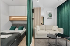 Living room - Studio With Gym and Spa by Renters (Wroclaw)