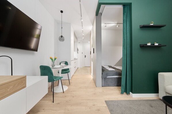 Living room - Studio With Gym and Spa by Renters (Wroclaw)