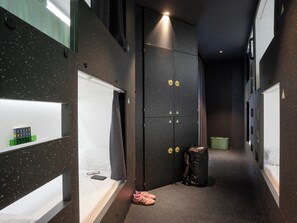 Espace de travail pour ordinateur portable, rideaux occultants