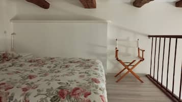 Apartment | 1 bedroom, free WiFi, bed sheets
