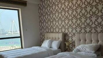 4 chambres, fer et planche Ă repasser, Wi-Fi, draps fournis