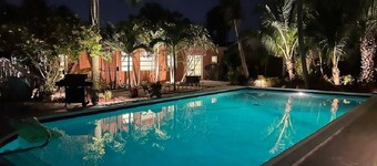 Tropical 7BR Mini-Resort w/ Pool - Near Beach