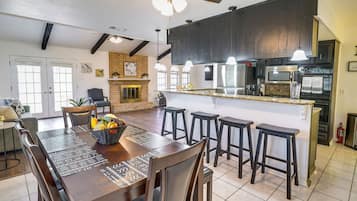 House (3 Bedrooms) | Bahagian dalam