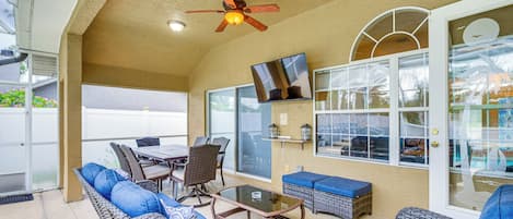 House (5 Bedrooms) | Interior