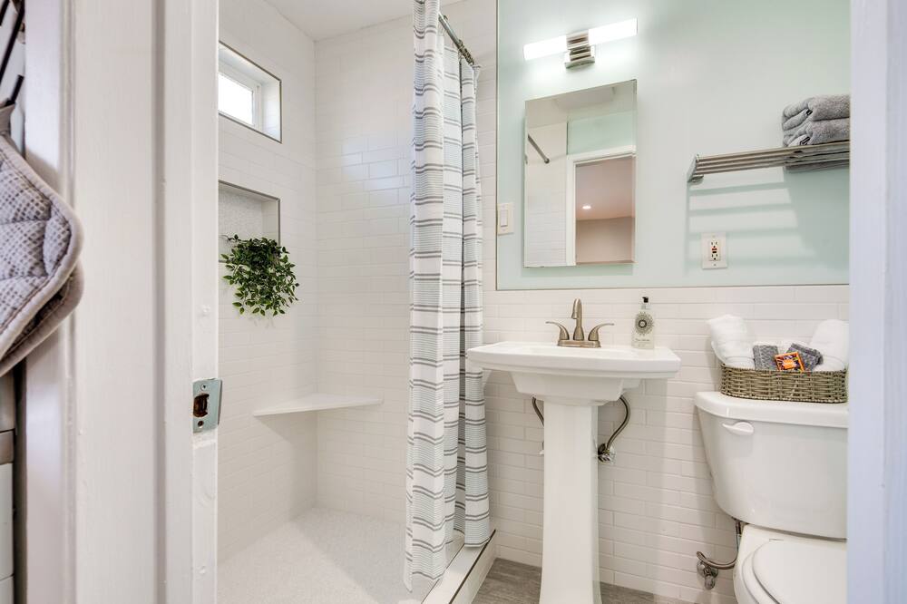 Cozy Simi Valley Studio < 10 Mi to Hiking & Golf - Moorpark, CA