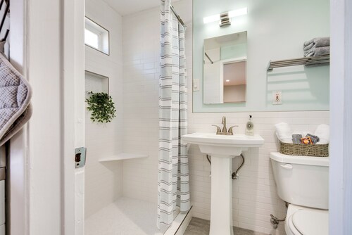Cozy Simi Valley Studio < 10 Mi to Hiking & Golf