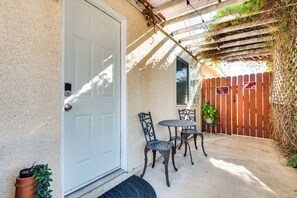 Apartment (0 Bedroom) | Interior - Cozy Simi Valley Studio < 10 Mi to Hiking & Golf (Simi Valley)