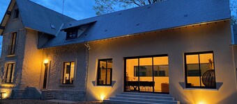 Maison au Cœur de la Forêt