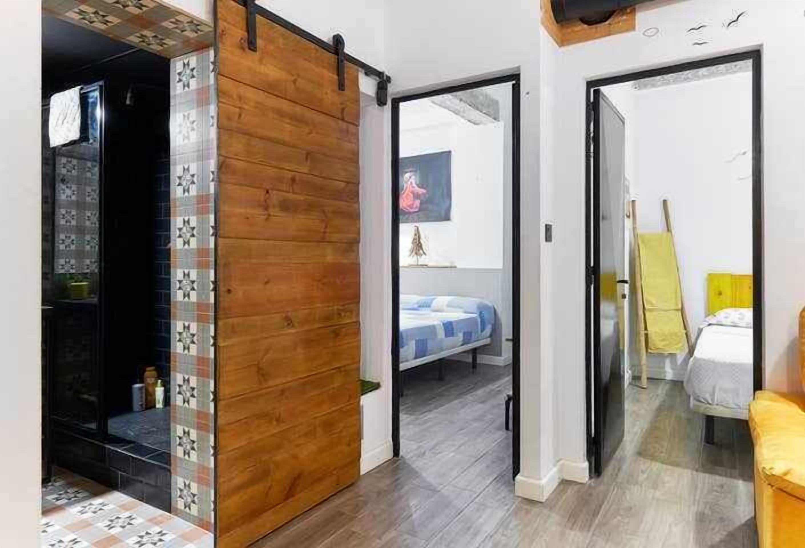 3 多间卧室、熨斗/熨衣板、旅行婴儿床、免费 WiFi