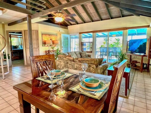 Kaloli Sunrise by the Sea - private pool, lanais, and home!