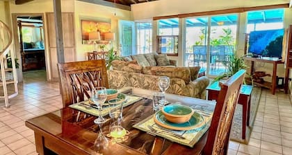 Kaloli Sunrise by the Sea - private pool, lanais, and home!