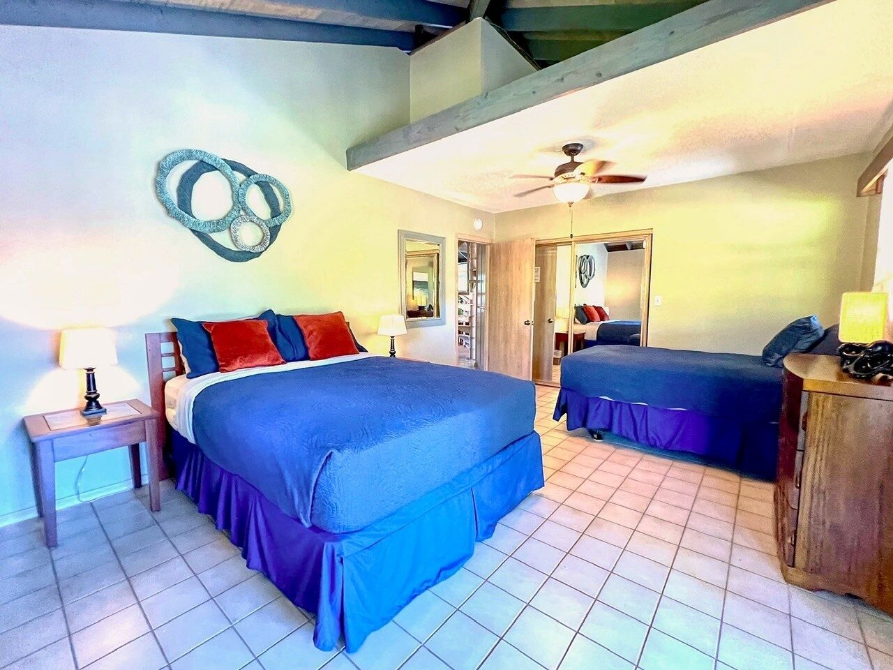 2 bedrooms, iron/ironing board, free WiFi, bed sheets