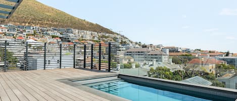Piscina all'aperto