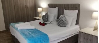 50 Galena Affordable Luxury Deluxe Apartment