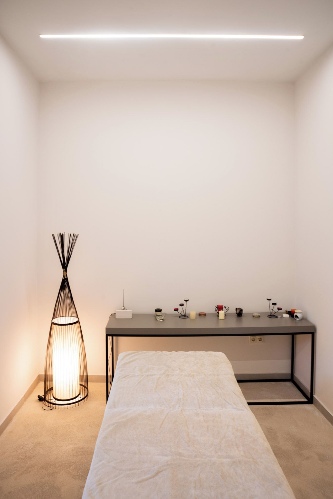Phòng tắm hơi, bồn tắm thủy lực, dịch vụ massage 