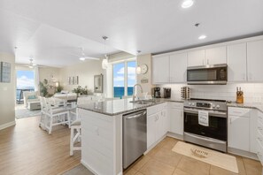 Apartment, Mehrere Betten, Balkon, Meerblick (Grand Panama 1-1501) | Eigene Küche