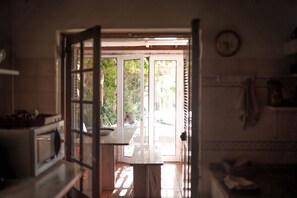 Interior - 2 Bedroom Traditional Apartment, Garden View (Assofora)