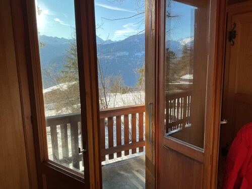 chalet with breathtaking views of the alps