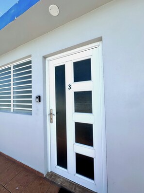 Exterior detail - Charming & Central Getaway  (San Juan)