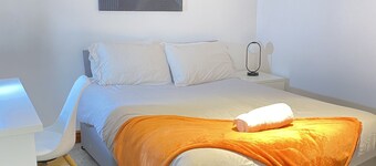 Cozy Horizon WorkStay in the Heart of the City!