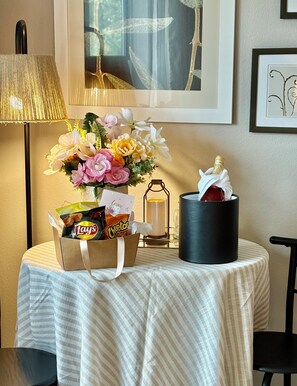 Honeymoon Room