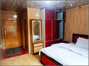 Deluxe Room | 2 bedrooms, free WiFi - Tourist Home Khaplu (Khaplu)