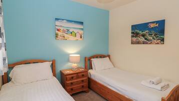 2 bedrooms, individually decorated, individually furnished, free WiFi