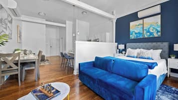 Smart TV, offices