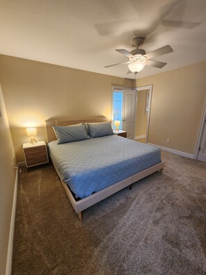 3 bedrooms, iron/ironing board, free WiFi, bed sheets