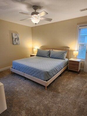 3 bedrooms, iron/ironing board, free WiFi, bed sheets
