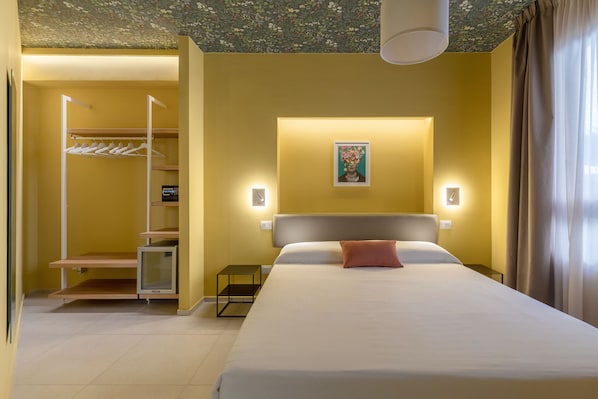 1 Schlafzimmer, hochwertige Bettwaren, Daunenbettdecken