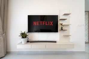 2 Bedroom Apartment with Balony | Literie de qualité supérieure, bureau