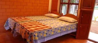 Dazzle Dew Memories -Standard Double Room